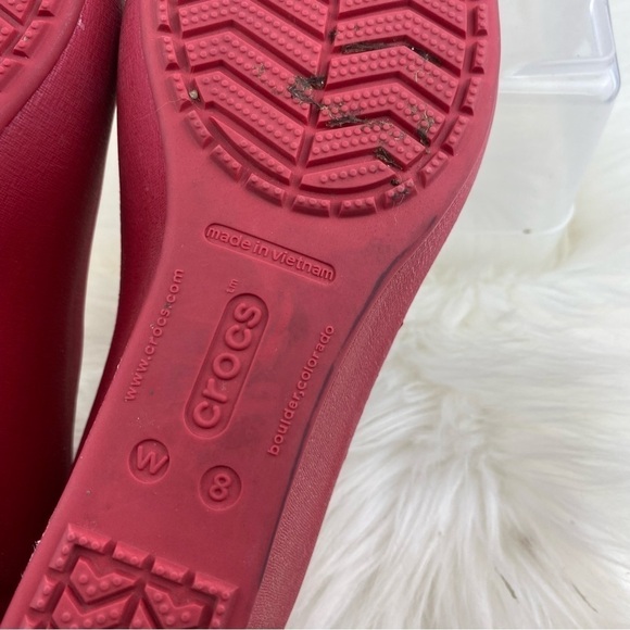 CROCS WEDGE HEEL CAP TOE  SHOES COLOR RED AND BLACK SIZE W8 - Picture 7 of 10
